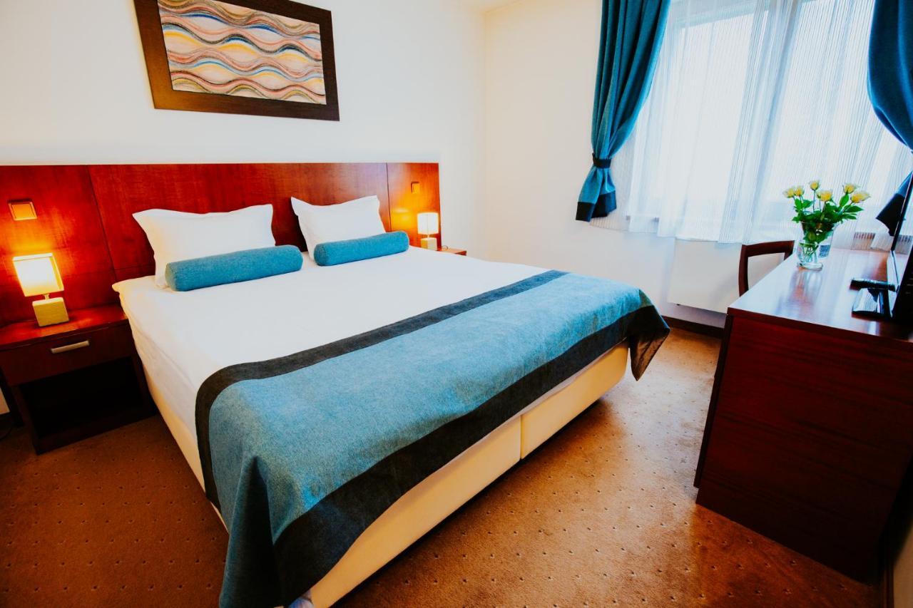 ביילה טושנד Hotel O3Zone מראה חיצוני תמונה